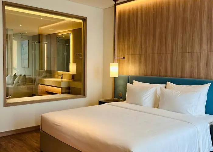 Alacarte Bay Hạ Long